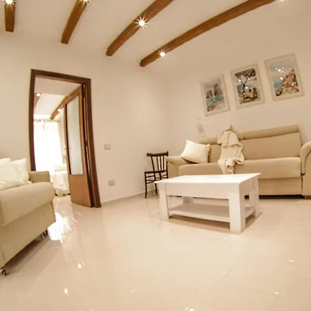 Loft The Balcony In Centre * 索伦托
